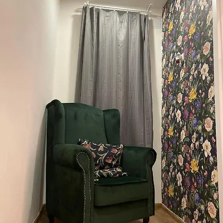 Appartement And Cozy Right At Tv Tower Praag